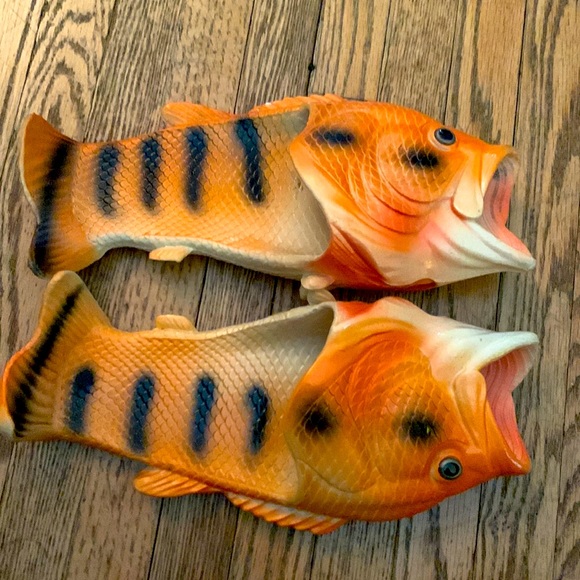 Goldfish Flip Flops - Picture 1 of 5